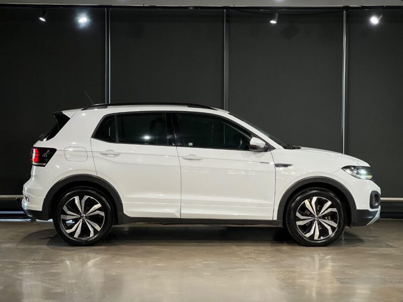 
								2021 Volkswagen T-Cross 1.0TSI 85kW Comfortline R-Line full									