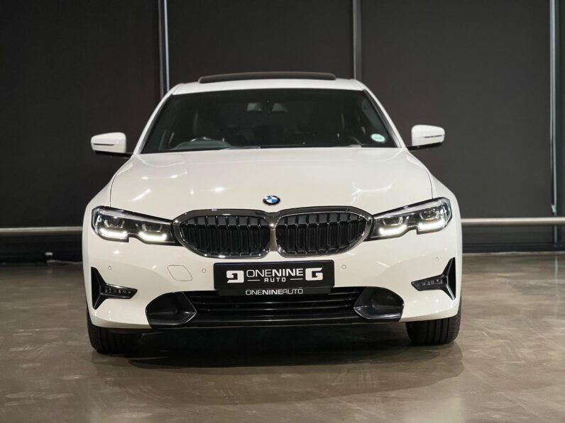 
								2021 BMW 3 Series 318i Sport Line Launch Edition full									
