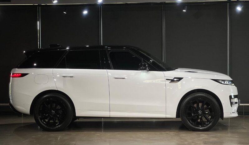 
								2023 Land Rover Range Rover Sport D350 Dynamic SE full									