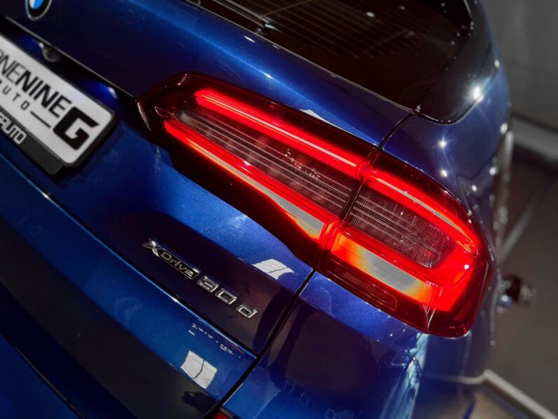 
								2021 BMW X5 xDrive30d M Sport full									