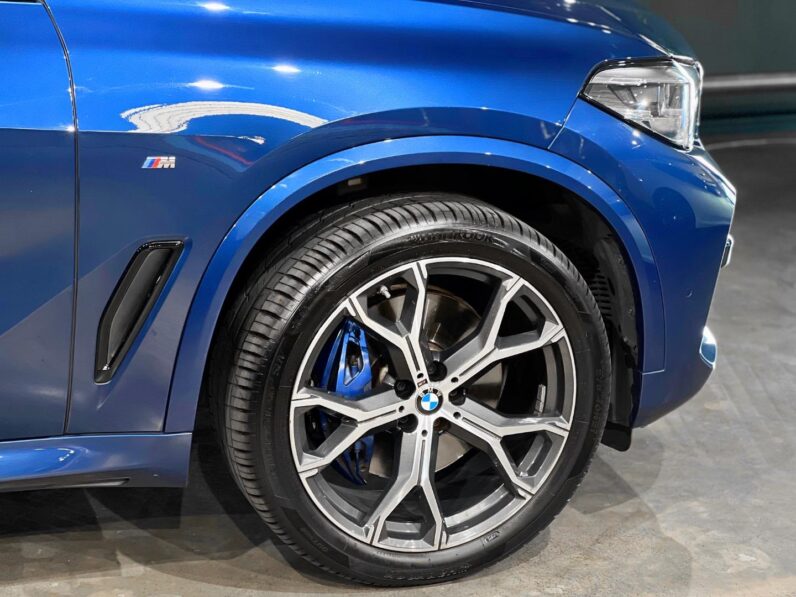 
								2021 BMW X5 xDrive30d M Sport full									
