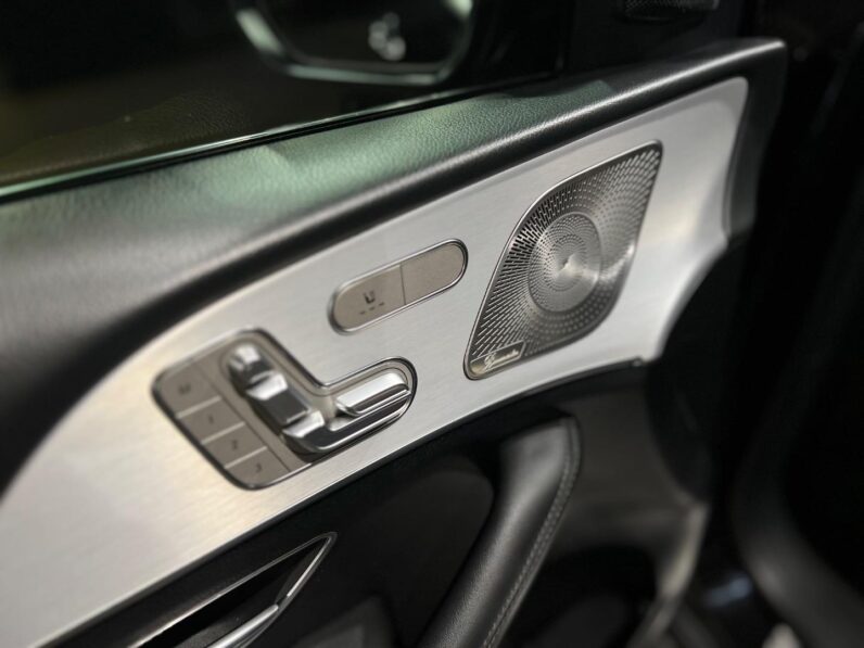 
								2024 Mercedes-Benz GLE GLE450d 4Matic AMG Line full									