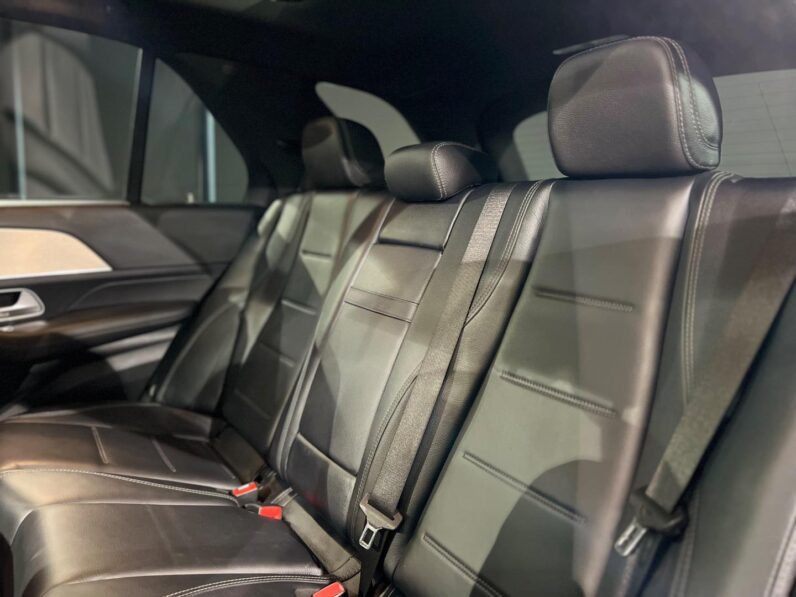 
								2024 Mercedes-Benz GLE GLE450d 4Matic AMG Line full									