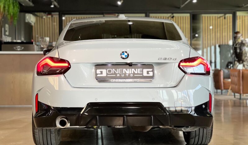 
								2023 BMW 2 Series 220d Coupe M Sport full									