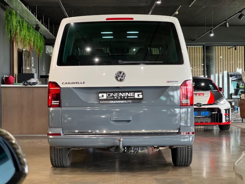
								2021 Volkswagen Caravelle 2.0BiTDI Highline 4Motion full									