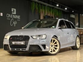 2013 Audi RS4 Avant Quattro