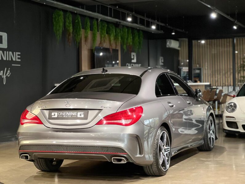 
								2015 Mercedes-Benz CLA CLA250 Sport 4Matic full									