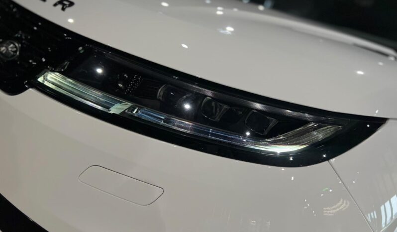 
								2023 Land Rover Range Rover Sport D350 Dynamic SE full									