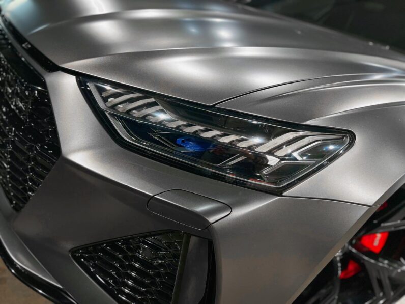 
								2022 Audi RS6 Quattro full									