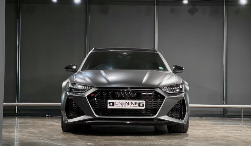 
								2022 Audi RS6 Quattro full									