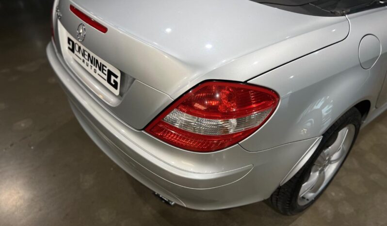 
								2005 Mercedes-Benz SLK SLK350 full									