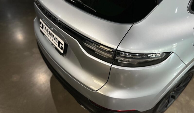 
								2018 Porsche Cayenne S full									