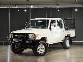 2015 Toyota Land Cruiser 79 4.5D-4D LX V8 Double Cab