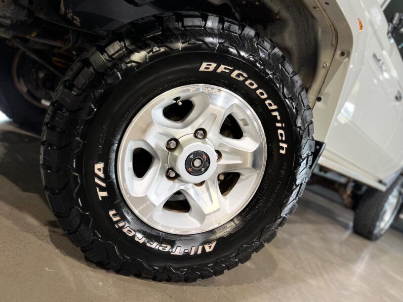 
								2015 Toyota Land Cruiser 79 4.5D-4D LX V8 Double Cab full									