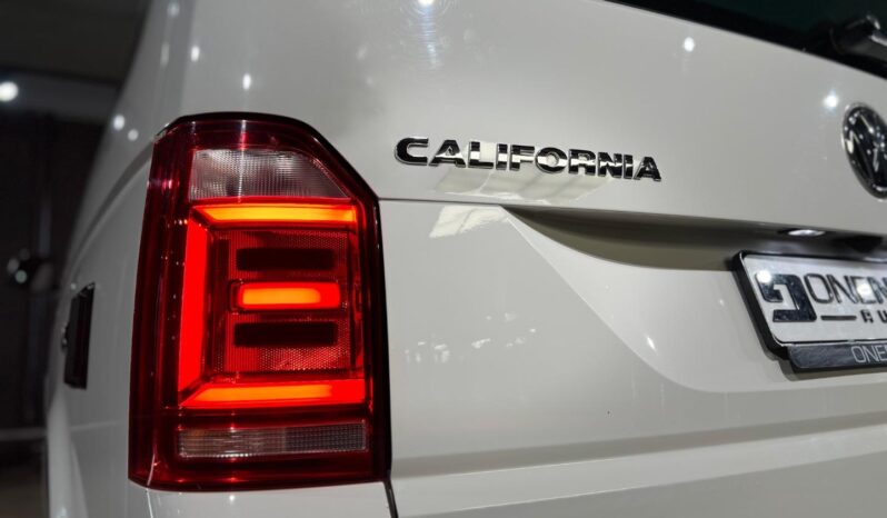 
								2019 Volkswagen California Coast 2.0BiTDI 4Motion full									