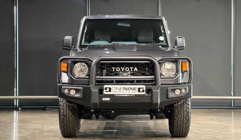 
								2026 Toyota Land Cruiser 76 2.8GD-6 Station Wagon VX full									