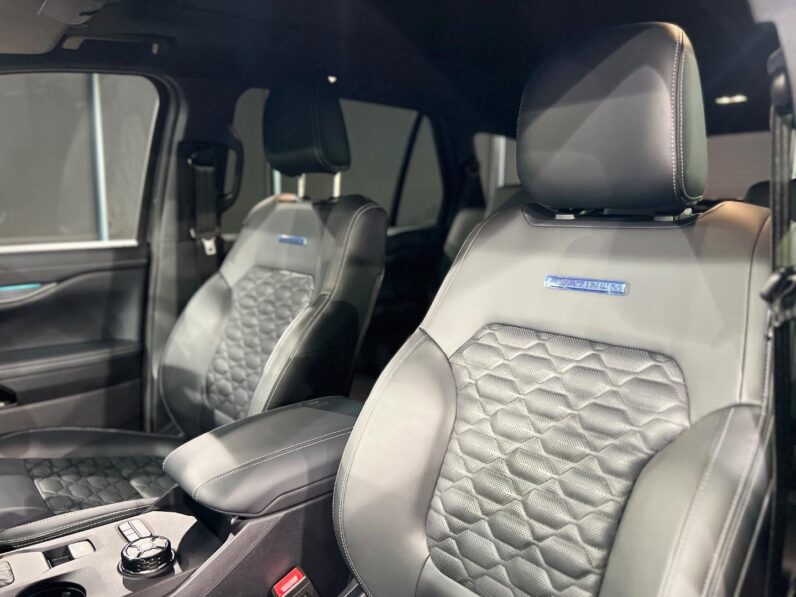 
								2026 Ford Everest 3.0TD V6 4WD Platinum full									