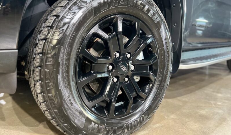 
								2026 Ford Everest 3.0TD V6 4WD Platinum full									