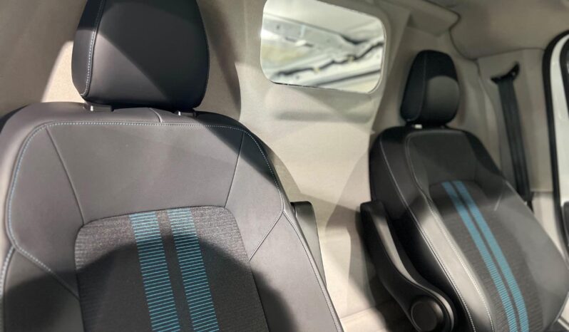 
								2025 Ford Transit Custom 2.0SIT Panel Van Sport full									