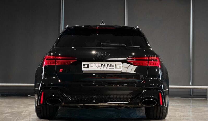 
								2025 Audi RS6 Quattro Performance full									