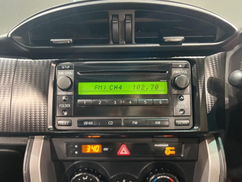 
								2012 Toyota 86 2.0 standard full									