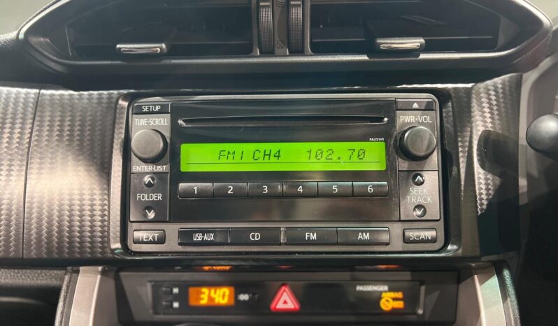 
								2012 Toyota 86 2.0 standard full									