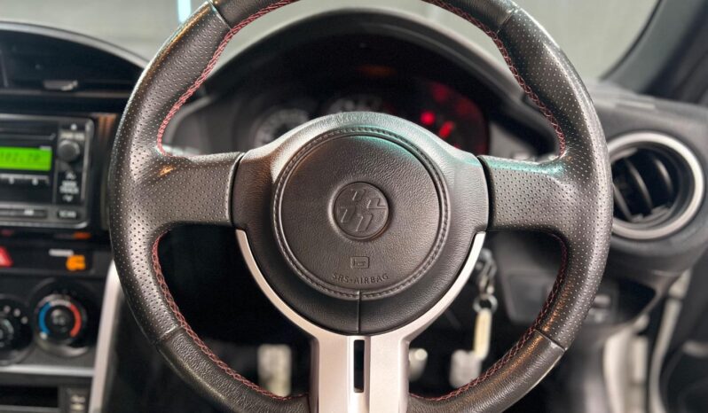 
								2012 Toyota 86 2.0 standard full									